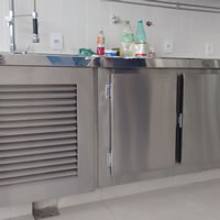 BH INOX | Refrigerador e Bancada em Aço Inox